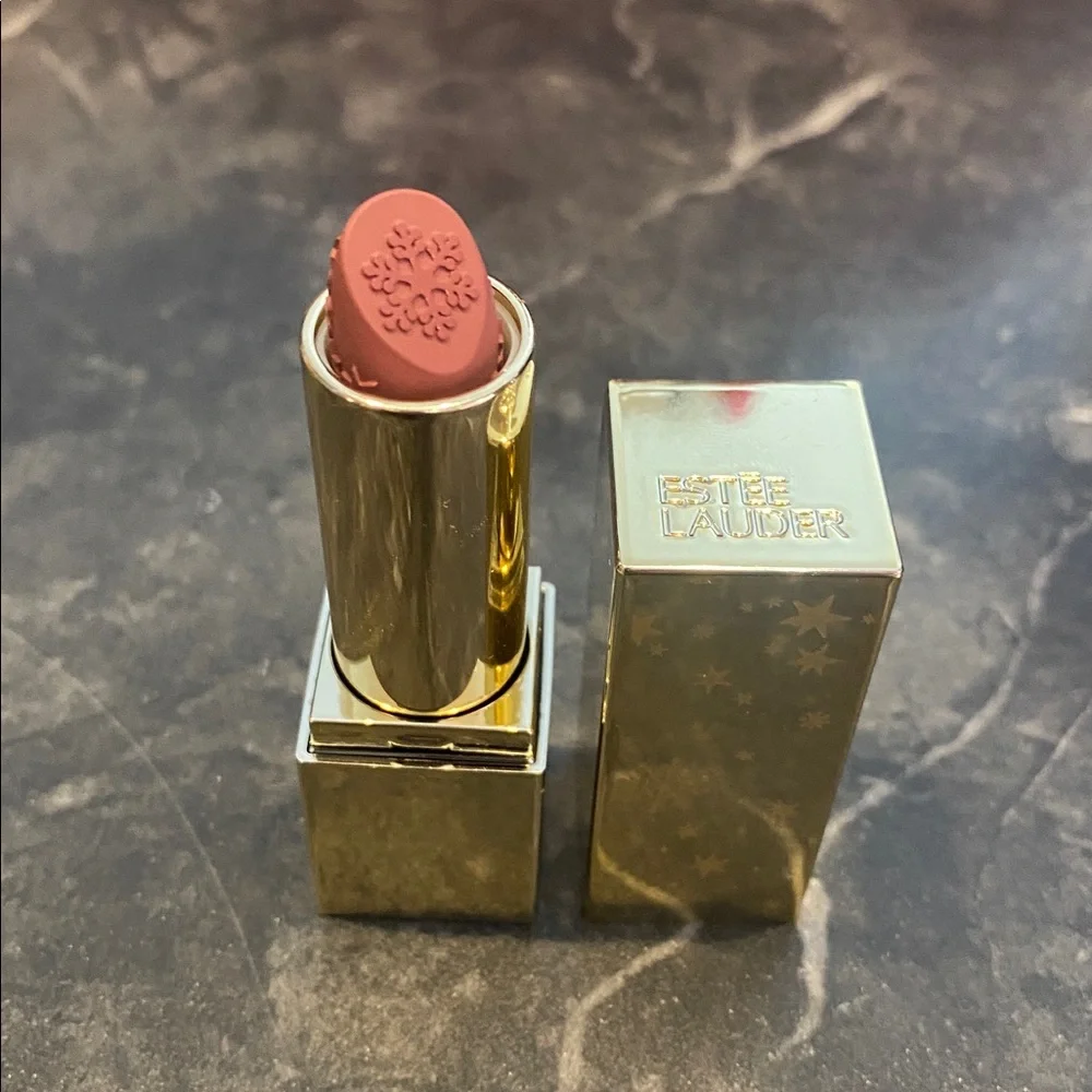 Special Edition ESTÉE LAUDER Pure Color Envy 561 Intense Nude Lipstick